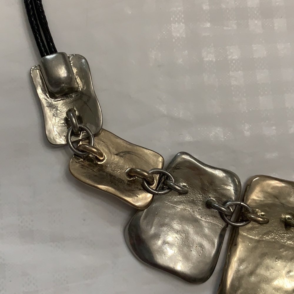 Chico’s Sloan hammered silver and gold chunky bib statement necklace - Picture 13 of 17